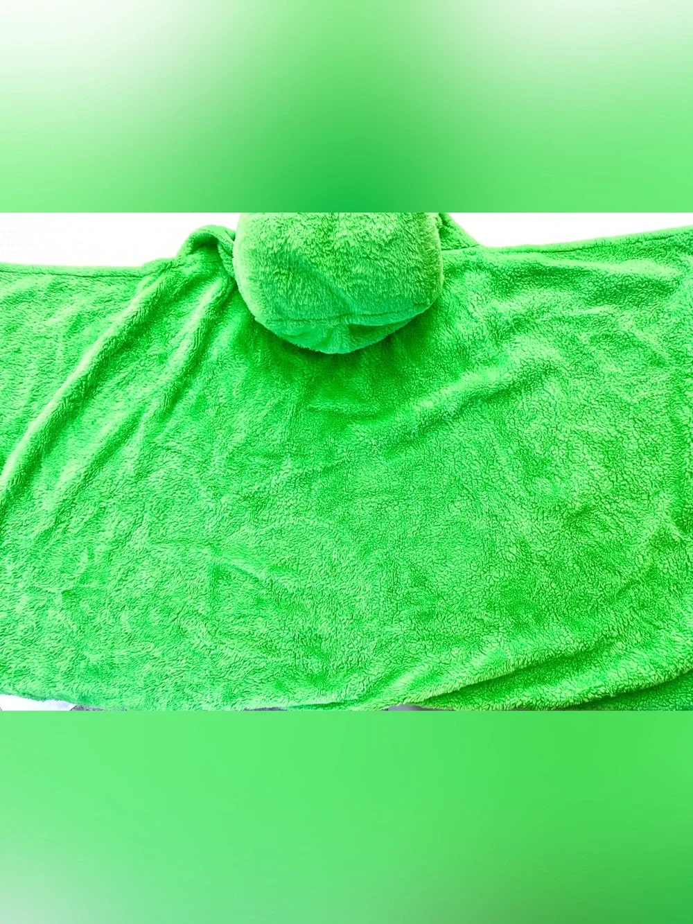 Minecraft Creeper Hooded Wearable Blanket Kids Green Plush 30” x 50” Mojang